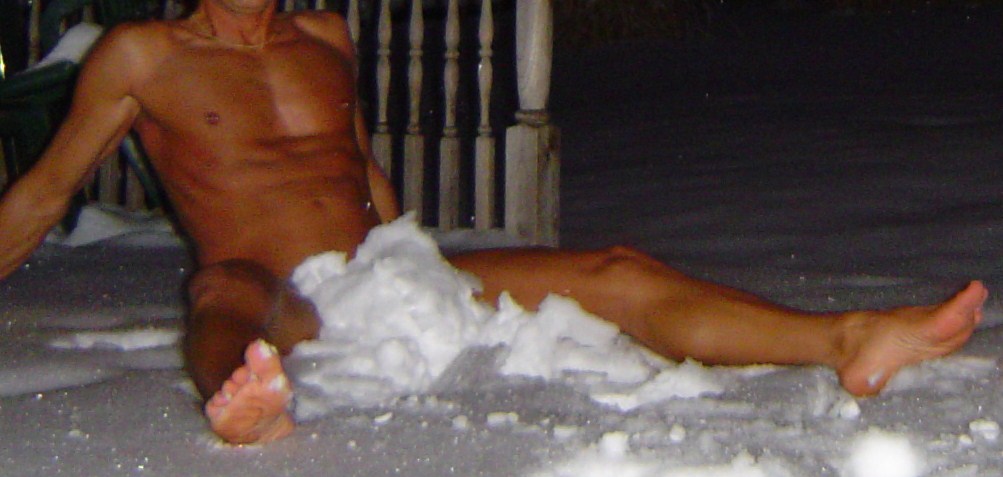 Snow Speedo #2.JPG