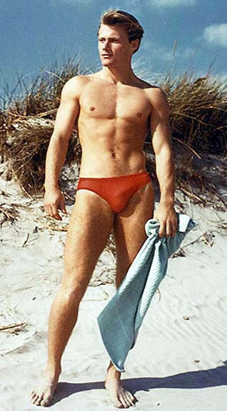 speedo bulge 88.jpg