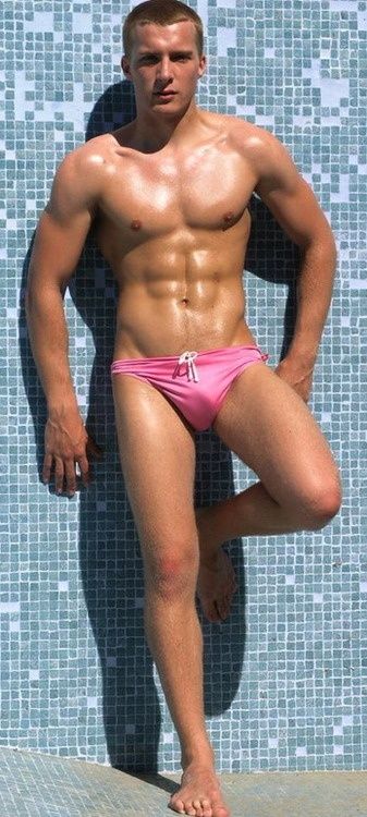 pink speedo399++-.jpg